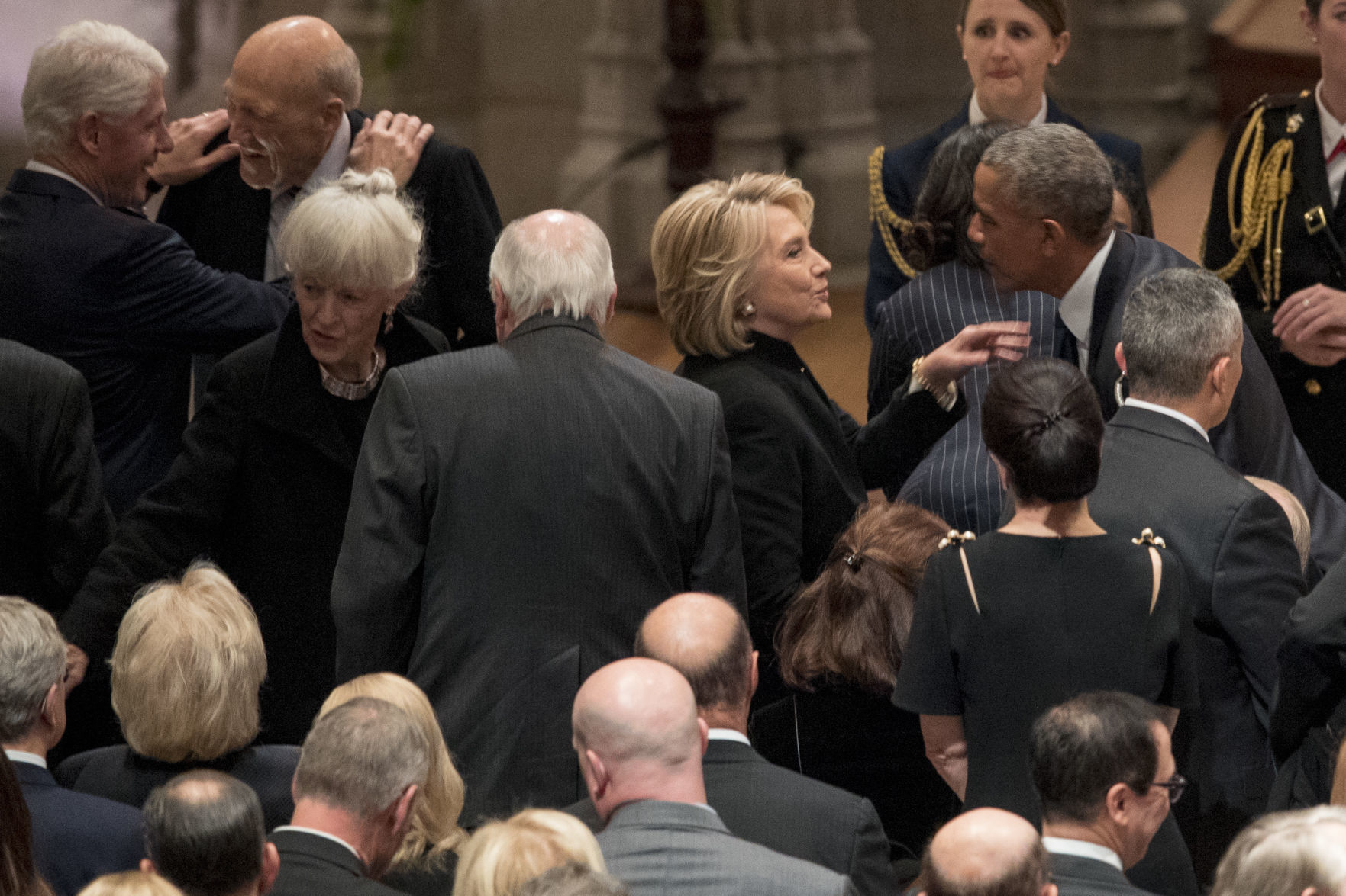 Sen. Simpson eulogizes President Bush